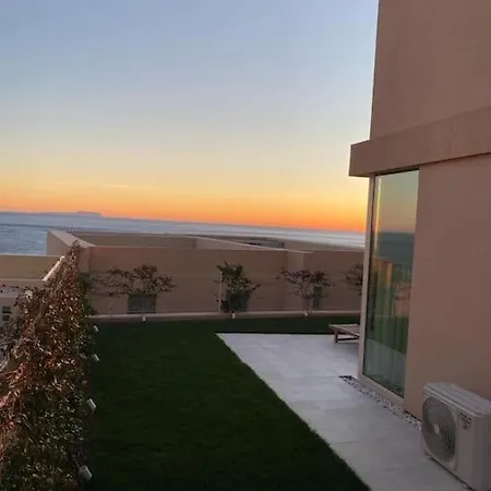 Apartment Four C 110-a Gc *