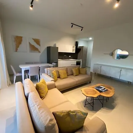 Apartment Four C 110-a Gc *